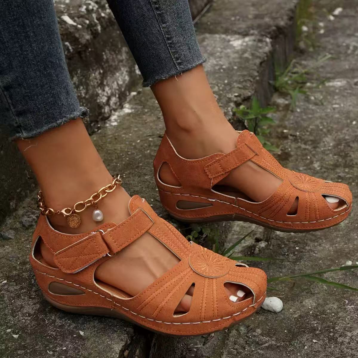 Sandalia romana cómoda, con suela gruesa y punta cerrada 🔥 – ligera, transpirable, sin dolor durante todo el día.