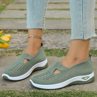 Los zapatos correctivos más cómodos. Mejoran el equilibrio de los mayores y permiten caminar sin dolor todo el día.